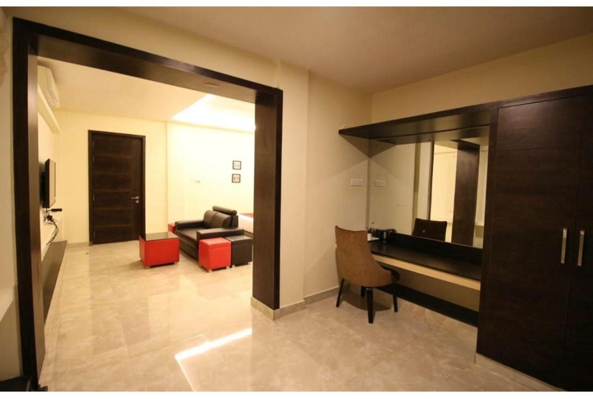 The Butterfly Luxury Serviced Apartments Visakhapatnam Extérieur photo