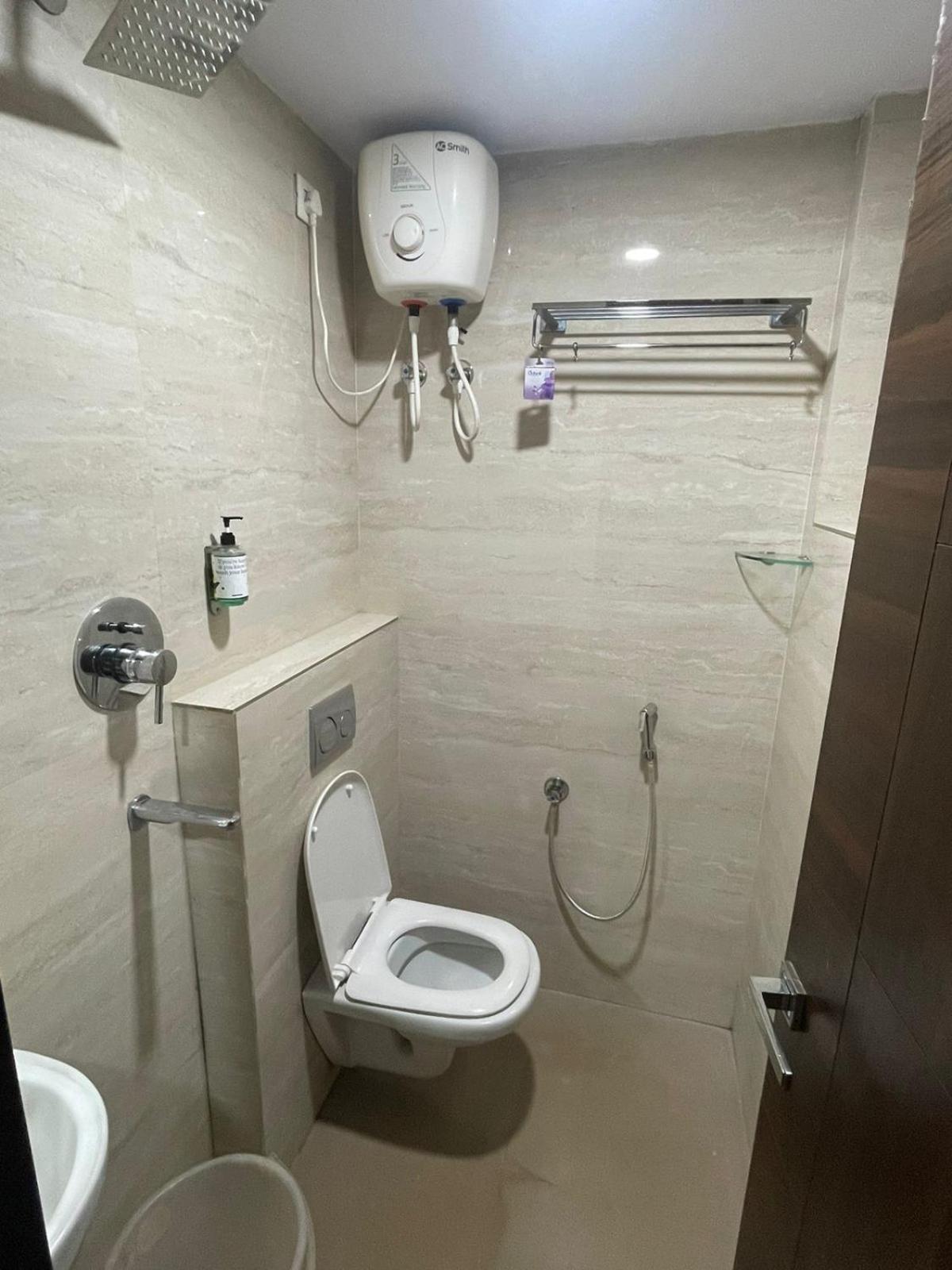 The Butterfly Luxury Serviced Apartments Visakhapatnam Extérieur photo